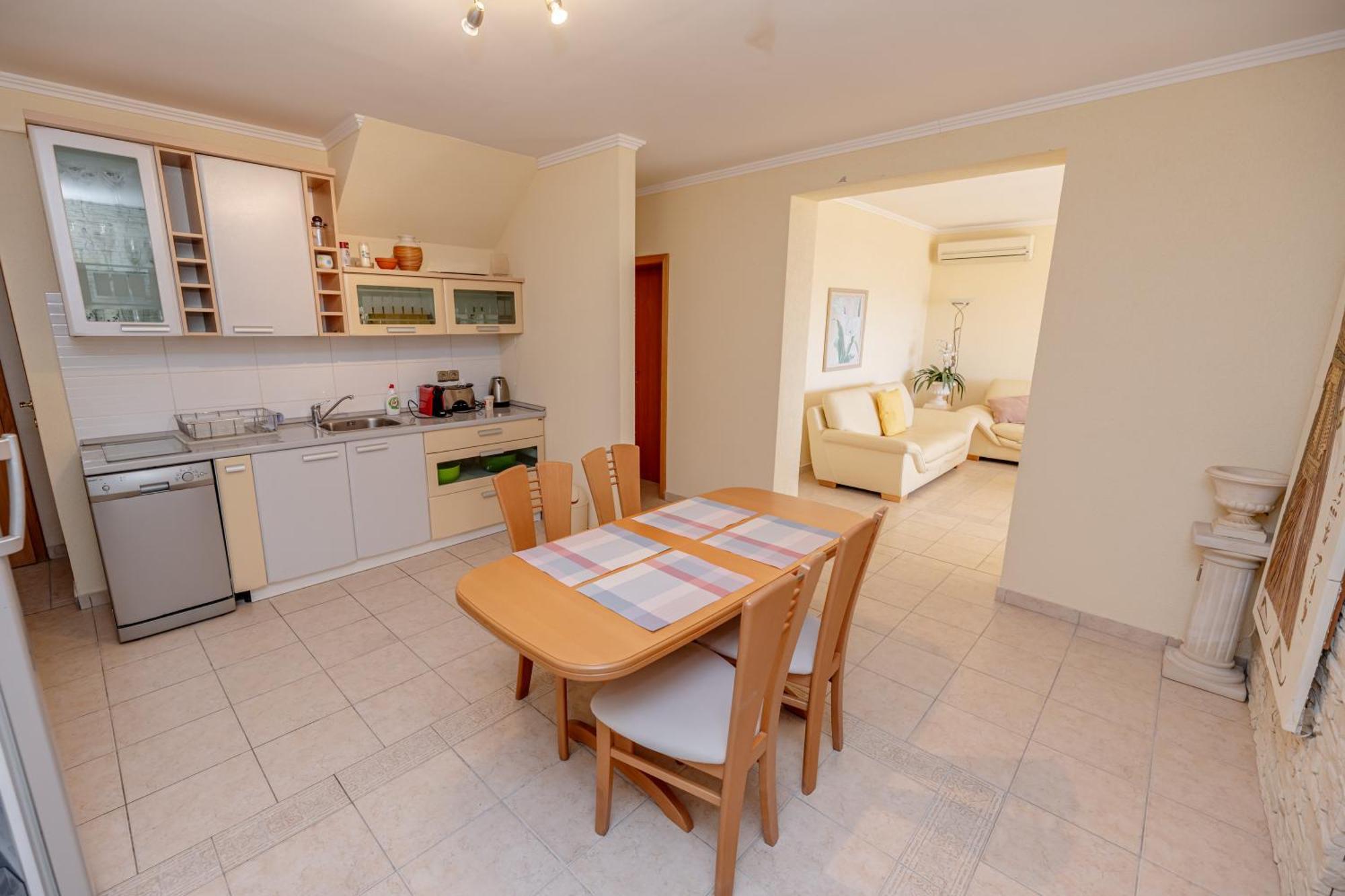 Sunsea Apartments Drage Εξωτερικό φωτογραφία